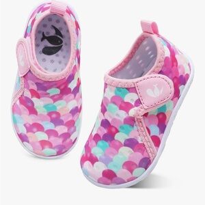 Water Shoes Quick Dry, 5 Toddler or size 11.5 - 12